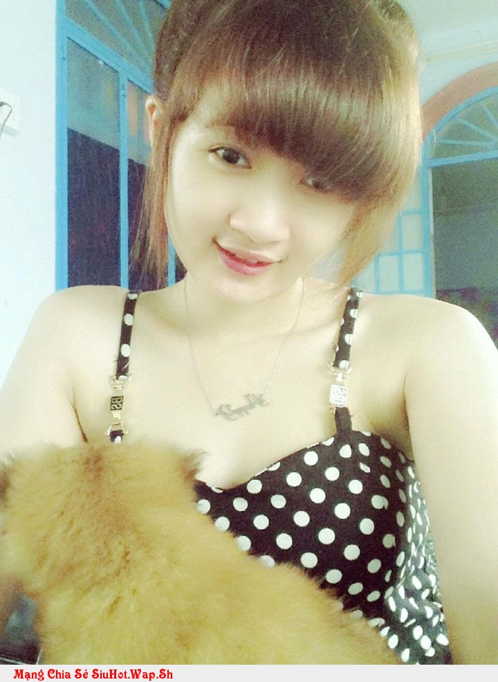 Cấm trẻ em dưới 18...và thanh niên mới lớn...