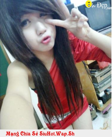 Girl xinh 9x show hàng đẹp